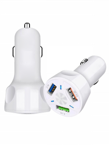 Зарядка в прикуриватель для автомобиля 3*USB TDS TS-CAU32 Белое